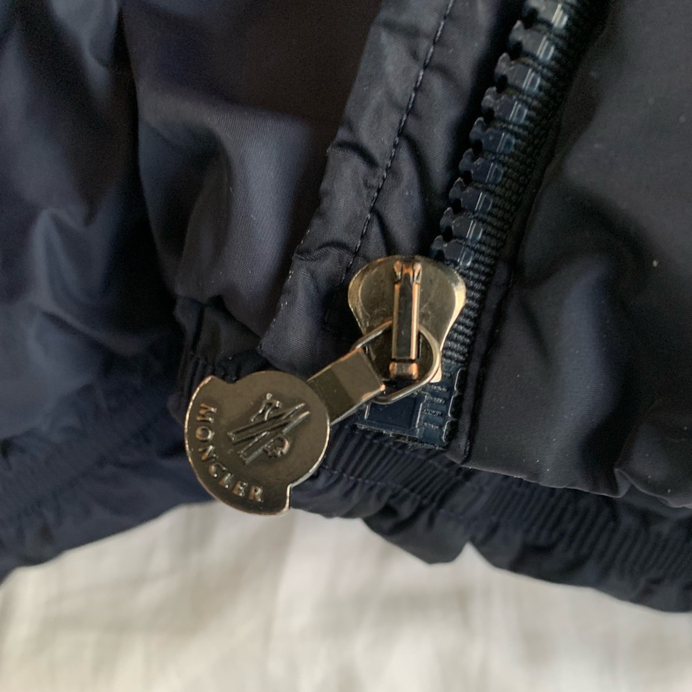 Moncler baby girl’s puff jacket - Picture 5 of 6